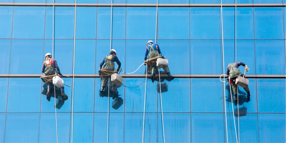 Read more about the article How Professionals Clean High-Rise Windows